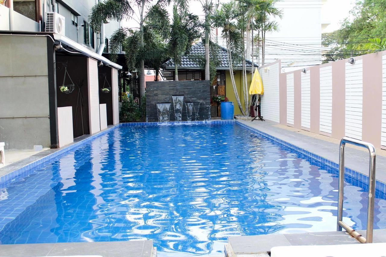 Royal Nine Otel Kanchanaburi Dış mekan fotoğraf