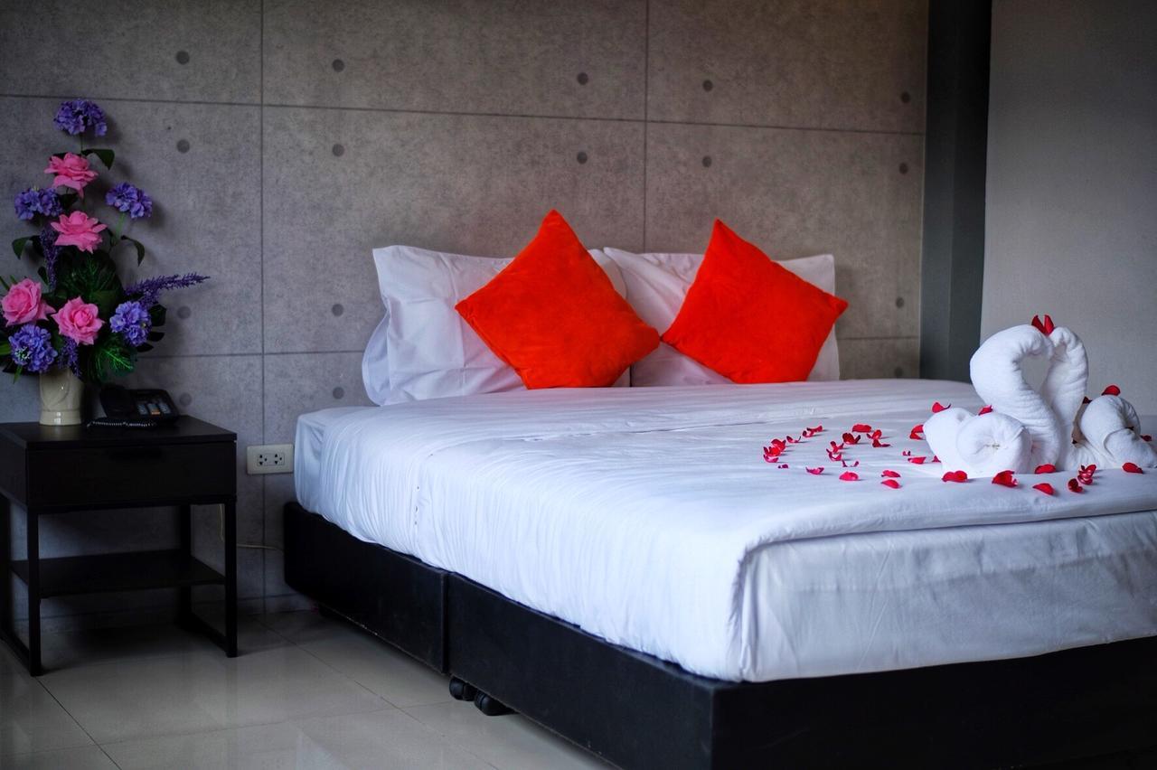 Royal Nine Otel Kanchanaburi Dış mekan fotoğraf
