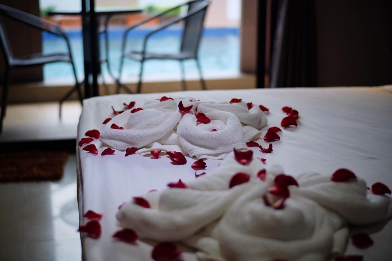 Royal Nine Otel Kanchanaburi Dış mekan fotoğraf