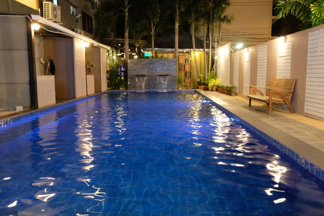 Royal Nine Otel Kanchanaburi Dış mekan fotoğraf