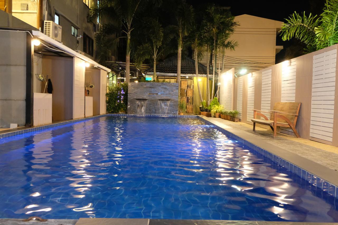 Royal Nine Otel Kanchanaburi Dış mekan fotoğraf