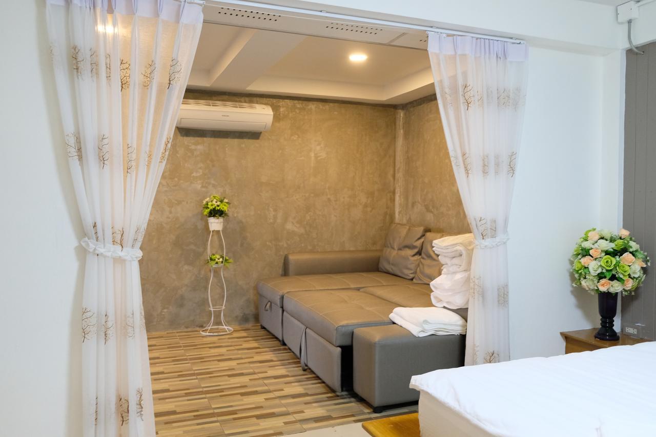 Royal Nine Otel Kanchanaburi Dış mekan fotoğraf