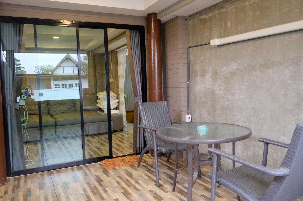 Royal Nine Otel Kanchanaburi Dış mekan fotoğraf