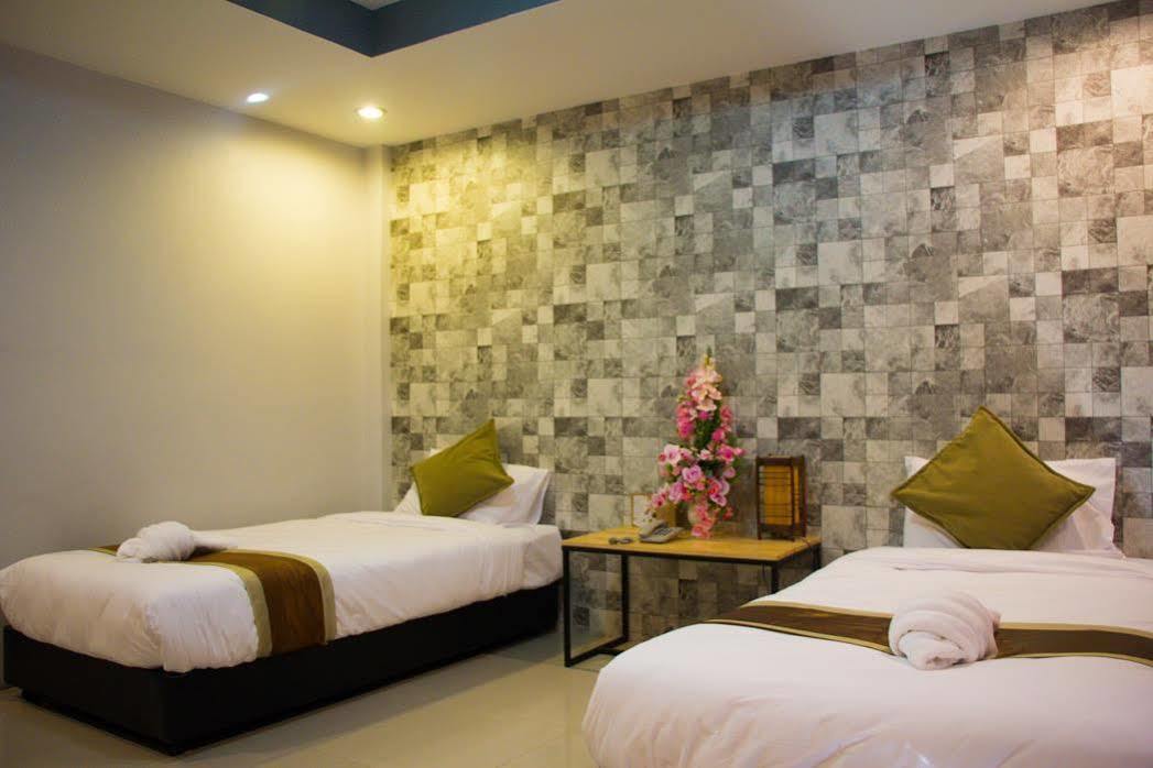 Royal Nine Otel Kanchanaburi Dış mekan fotoğraf