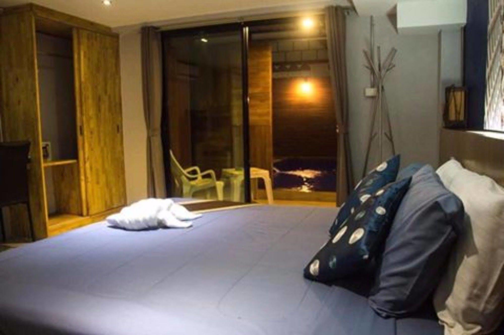 Royal Nine Otel Kanchanaburi Dış mekan fotoğraf